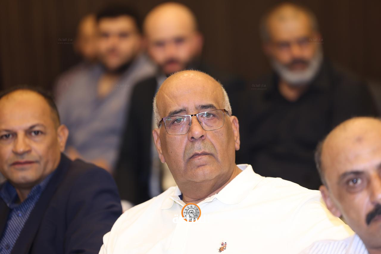 Madar Al-Saa Images 0.4313610640372477