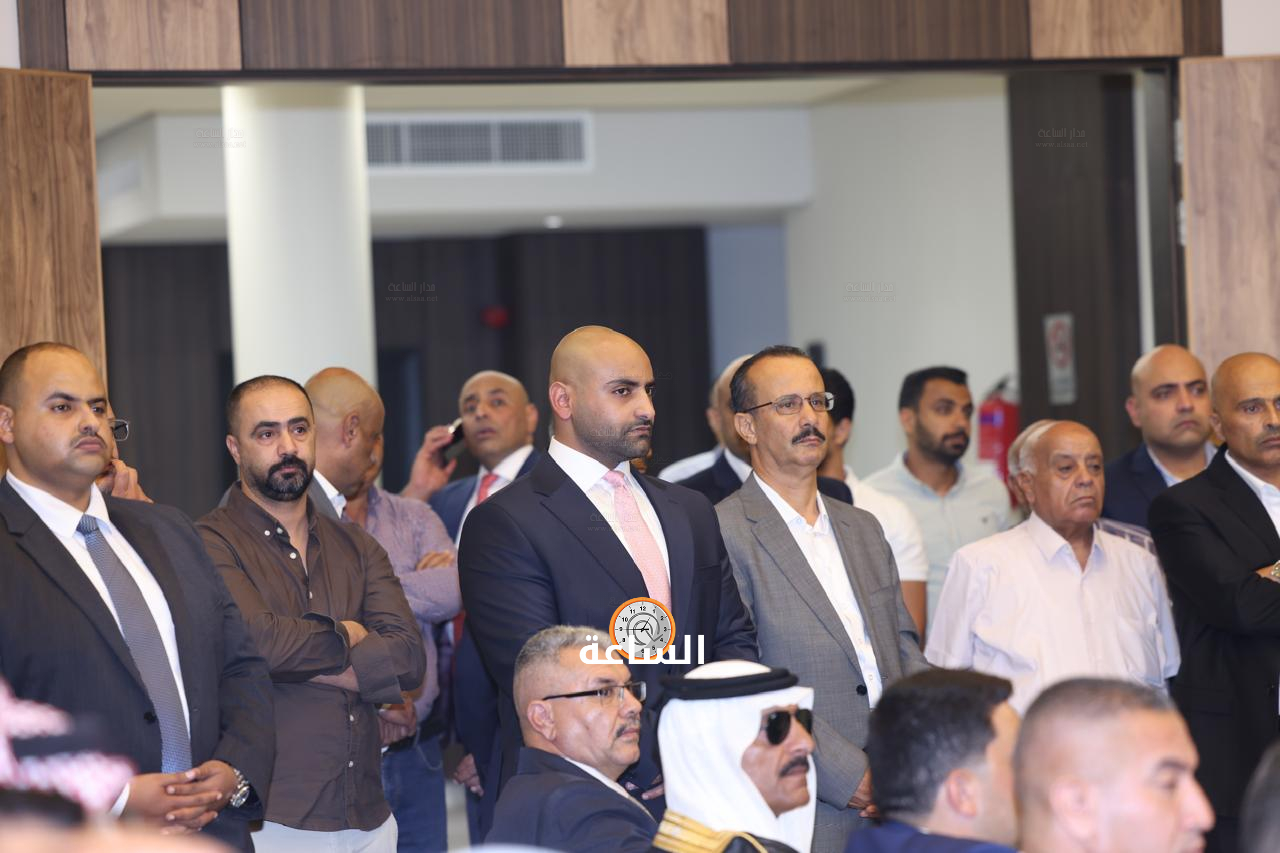 Madar Al-Saa Images 0.5044558864240648