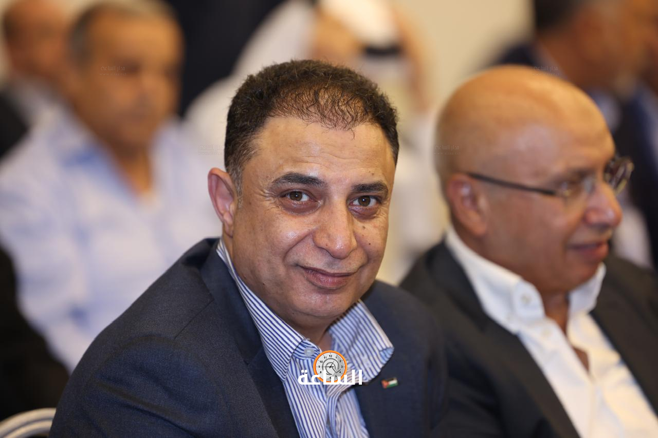 Madar Al-Saa Images 0.4886703380693572