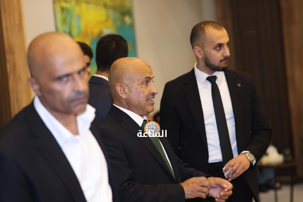 Madar Al-Saa Images 0.8727150842410902