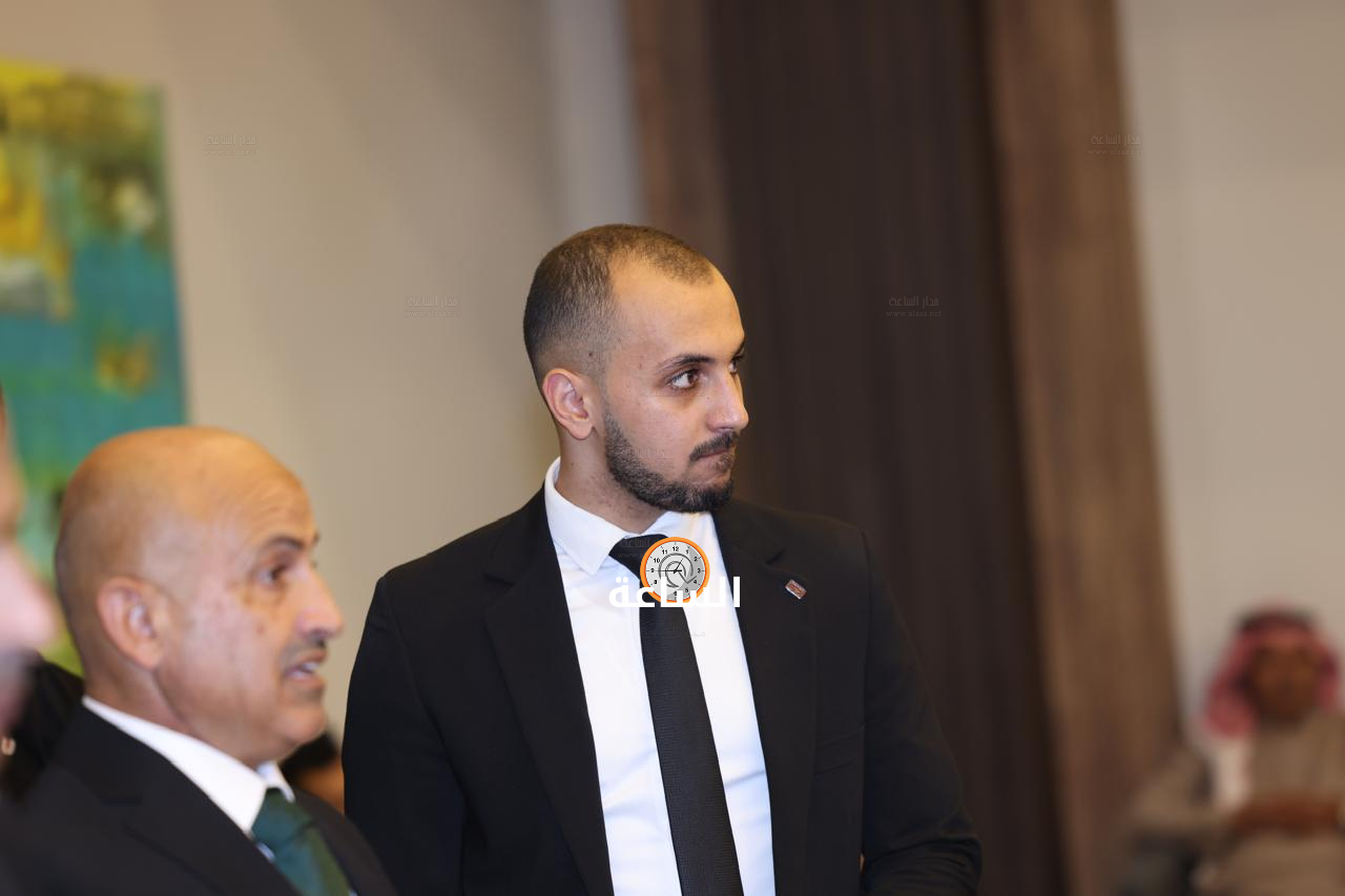 Madar Al-Saa Images 0.8202356506259378