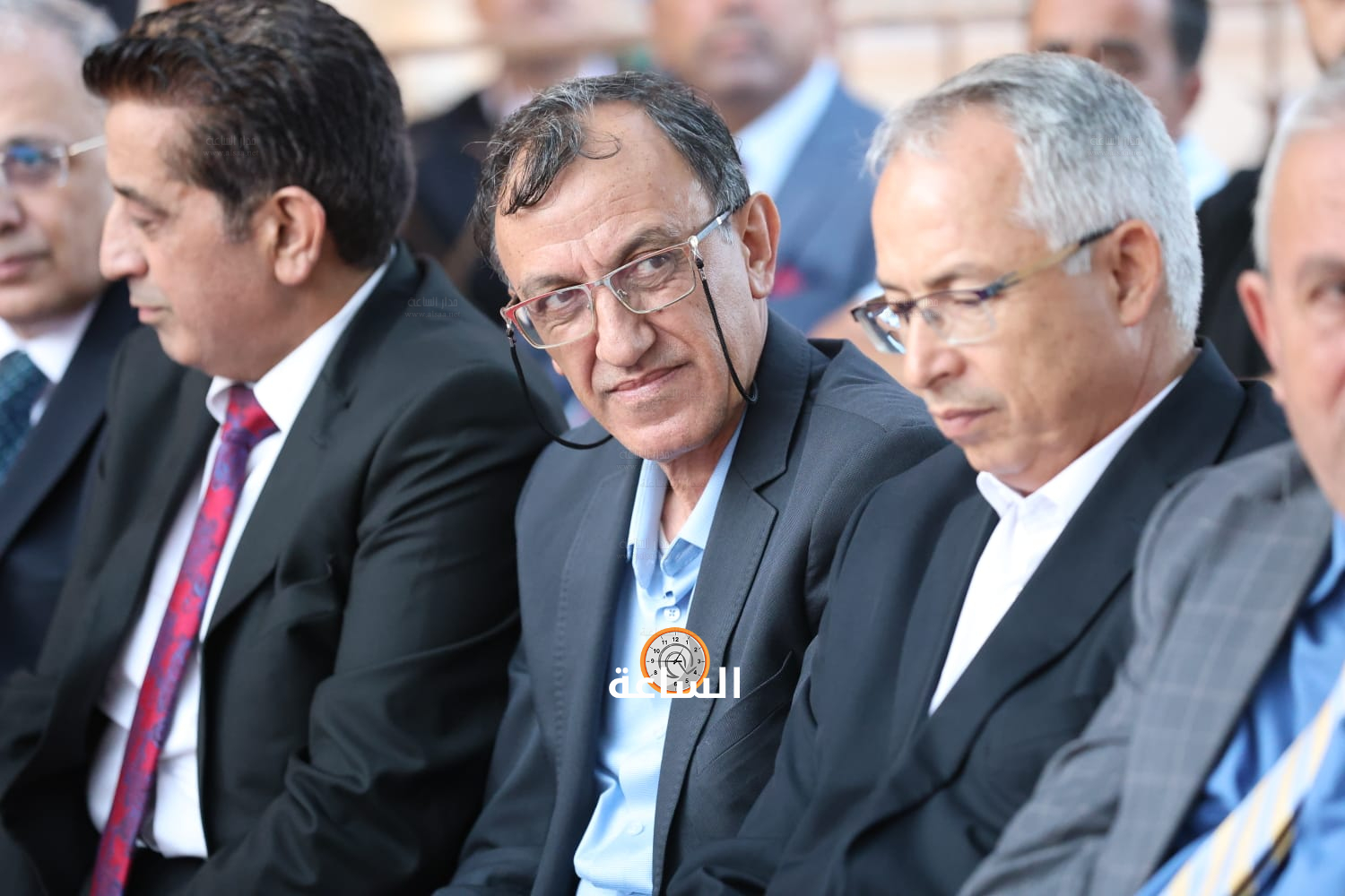 Madar Al-Saa Images 0.42752008139294007