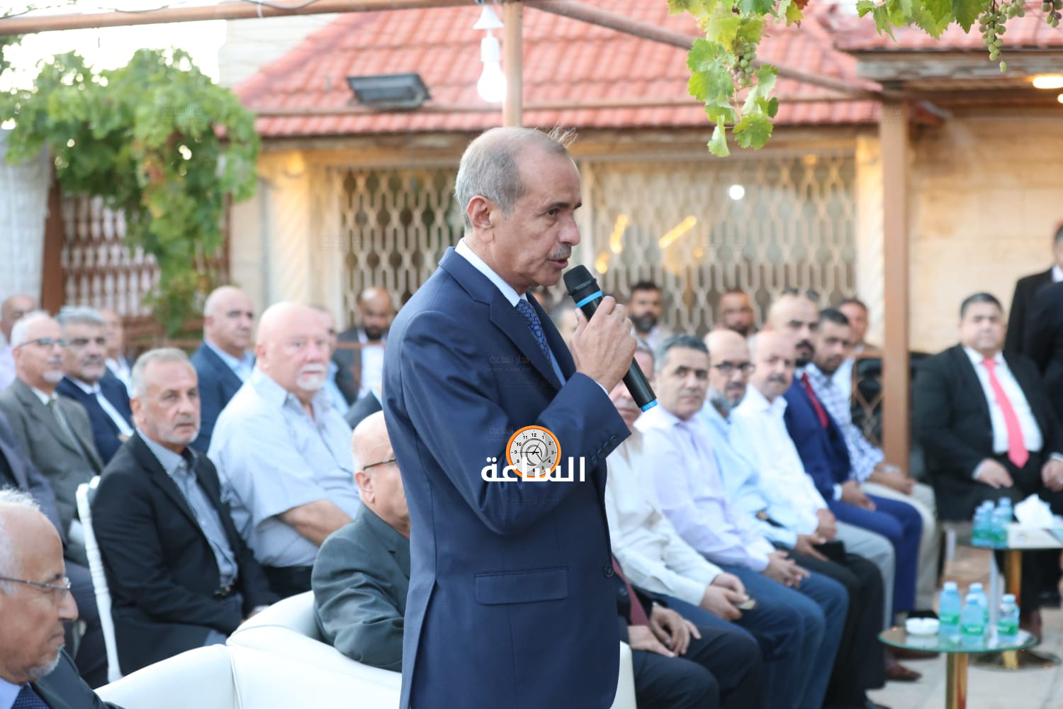 Madar Al-Saa Images 0.7877445614058716