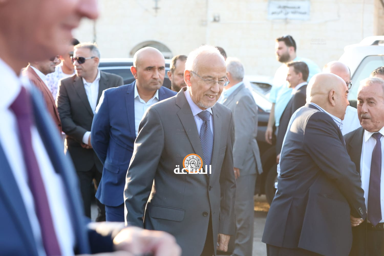 Madar Al-Saa Images 0.4901852057623107