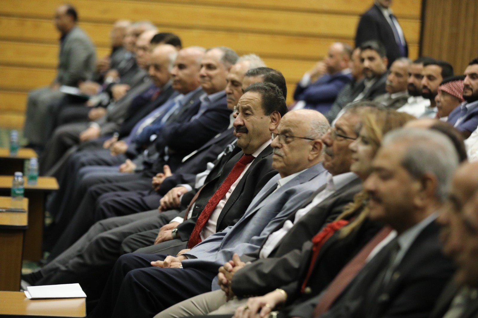 Madar Al-Saa Images 0.1304321590357258