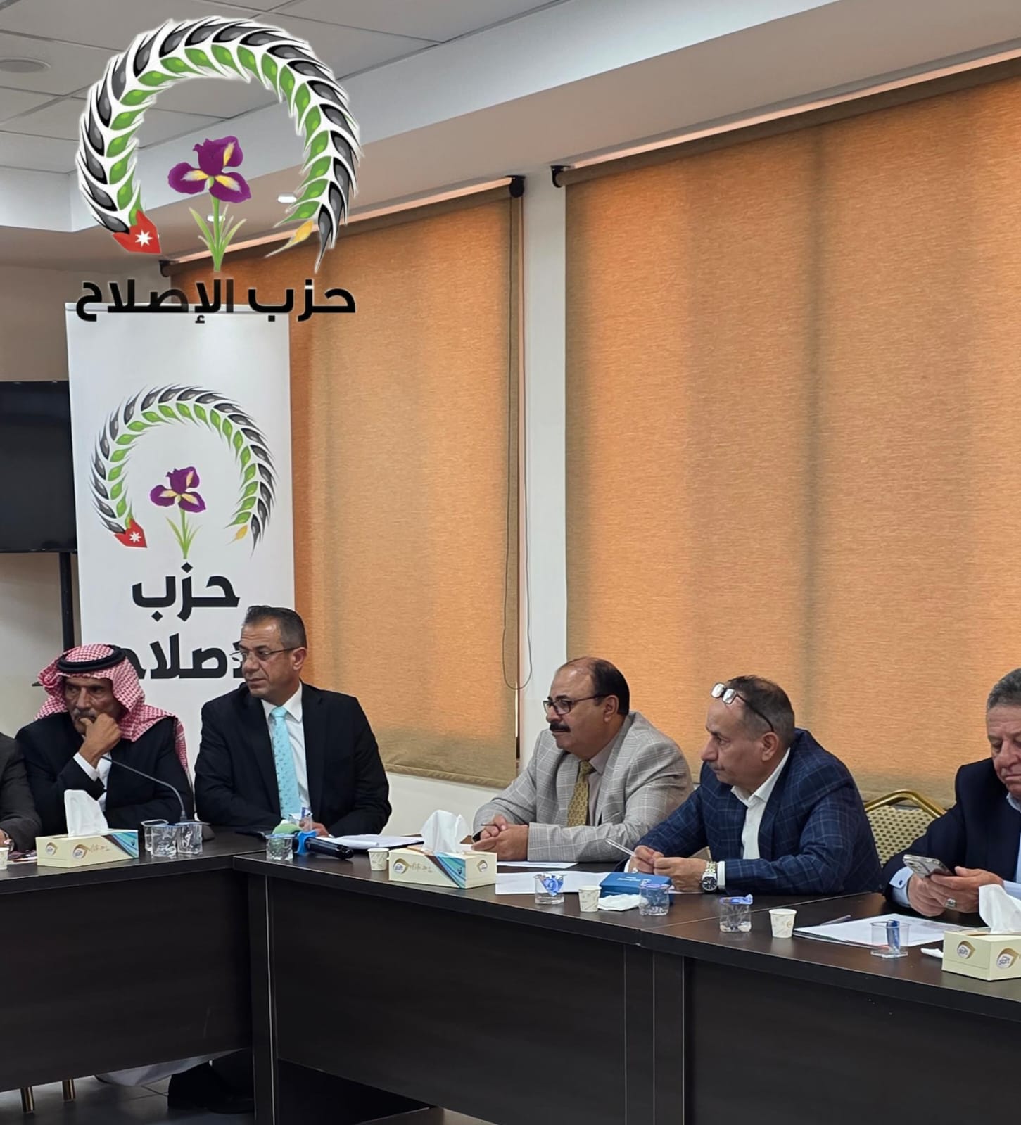 Madar Al-Saa Images 0.9623493051840308