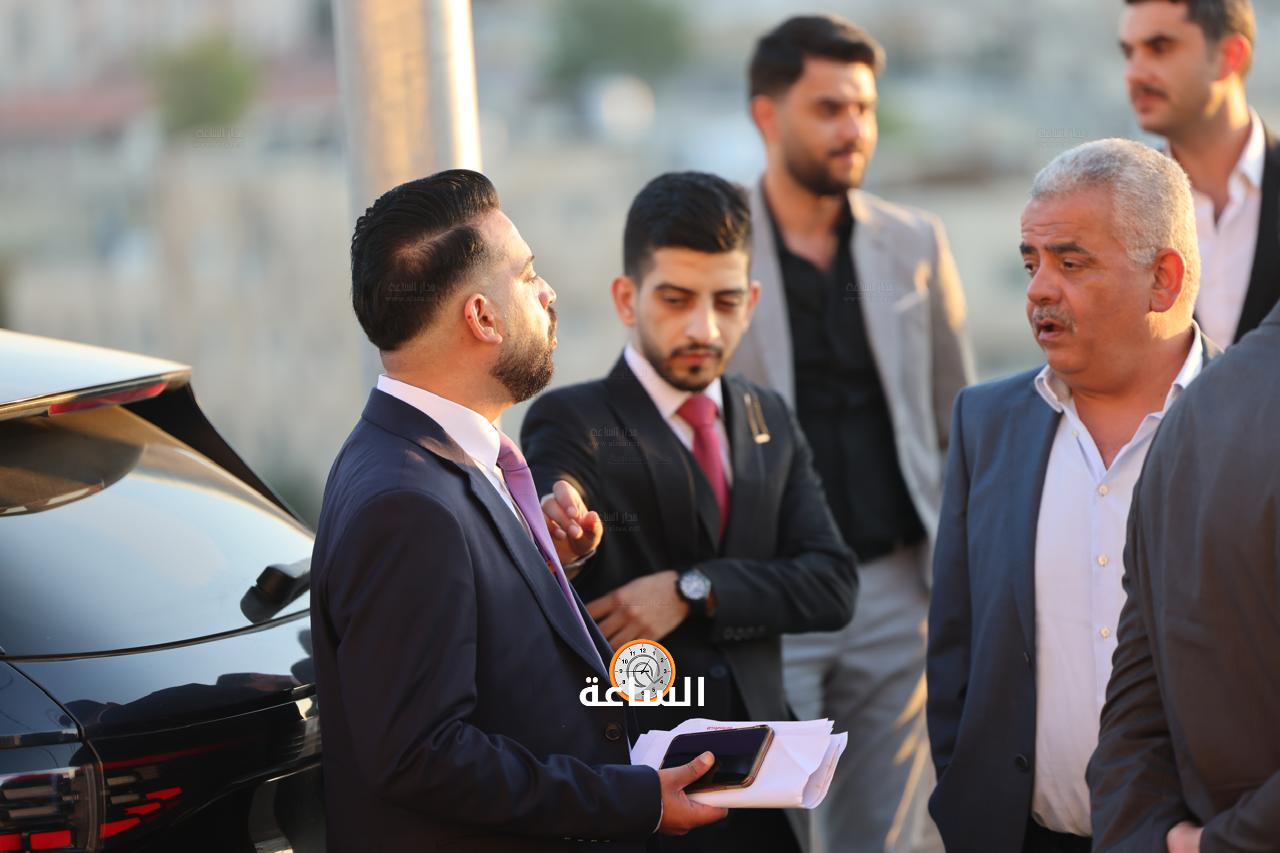 Madar Al-Saa Images 0.9498323920760905