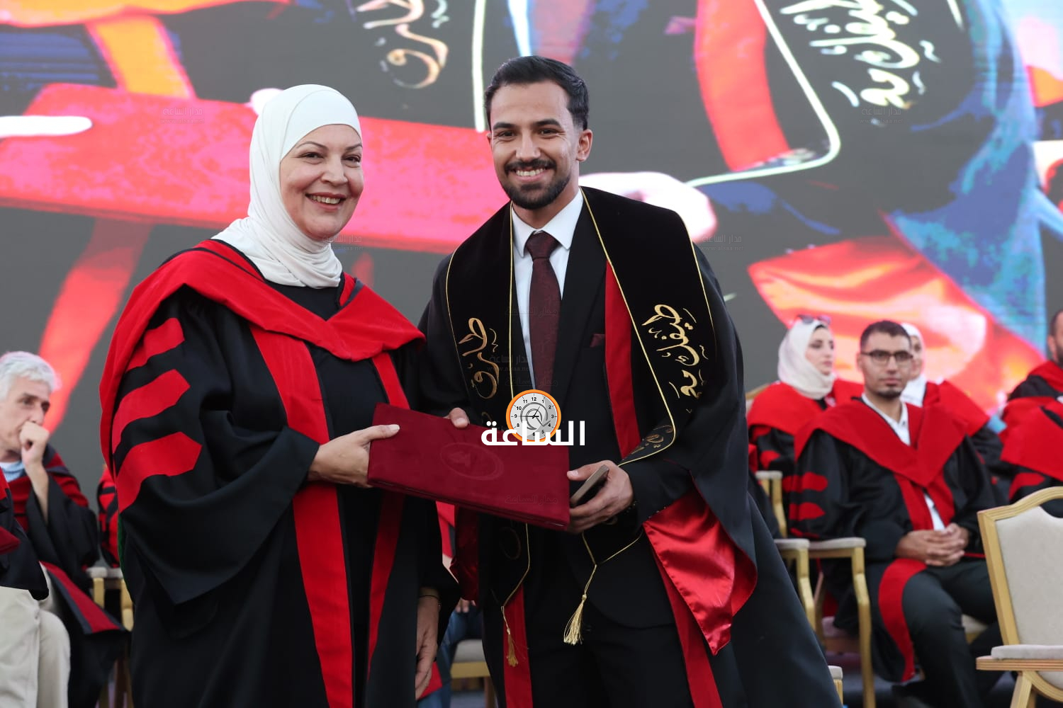 Madar Al-Saa Images 0.06441318478154301