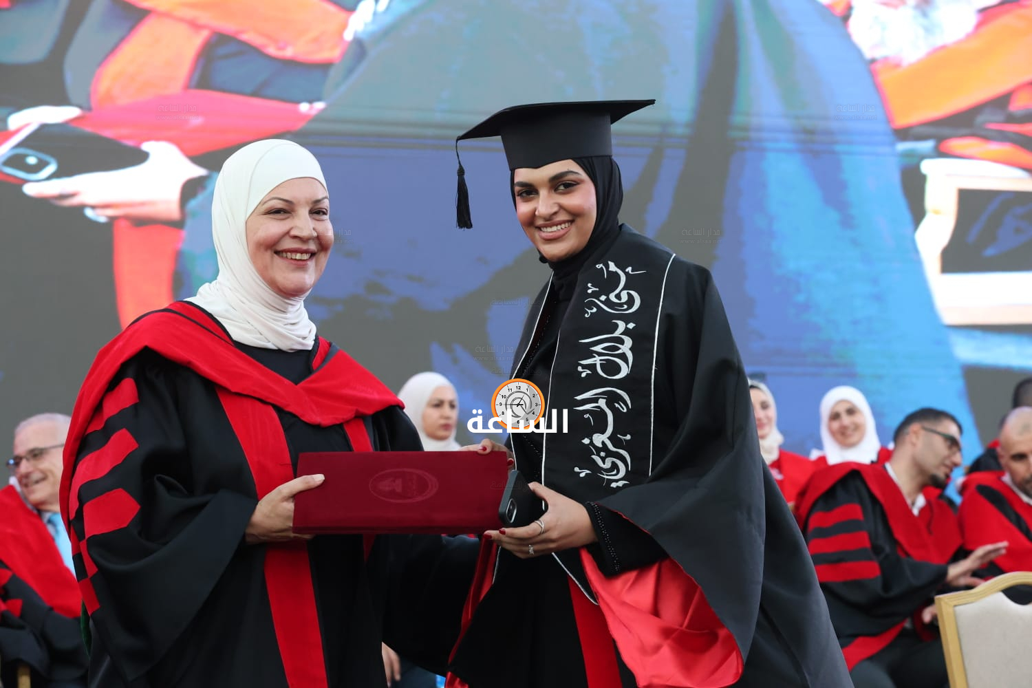 Madar Al-Saa Images 0.8562408482707383