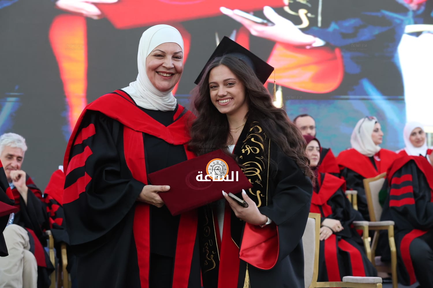 Madar Al-Saa Images 0.6733401664356734