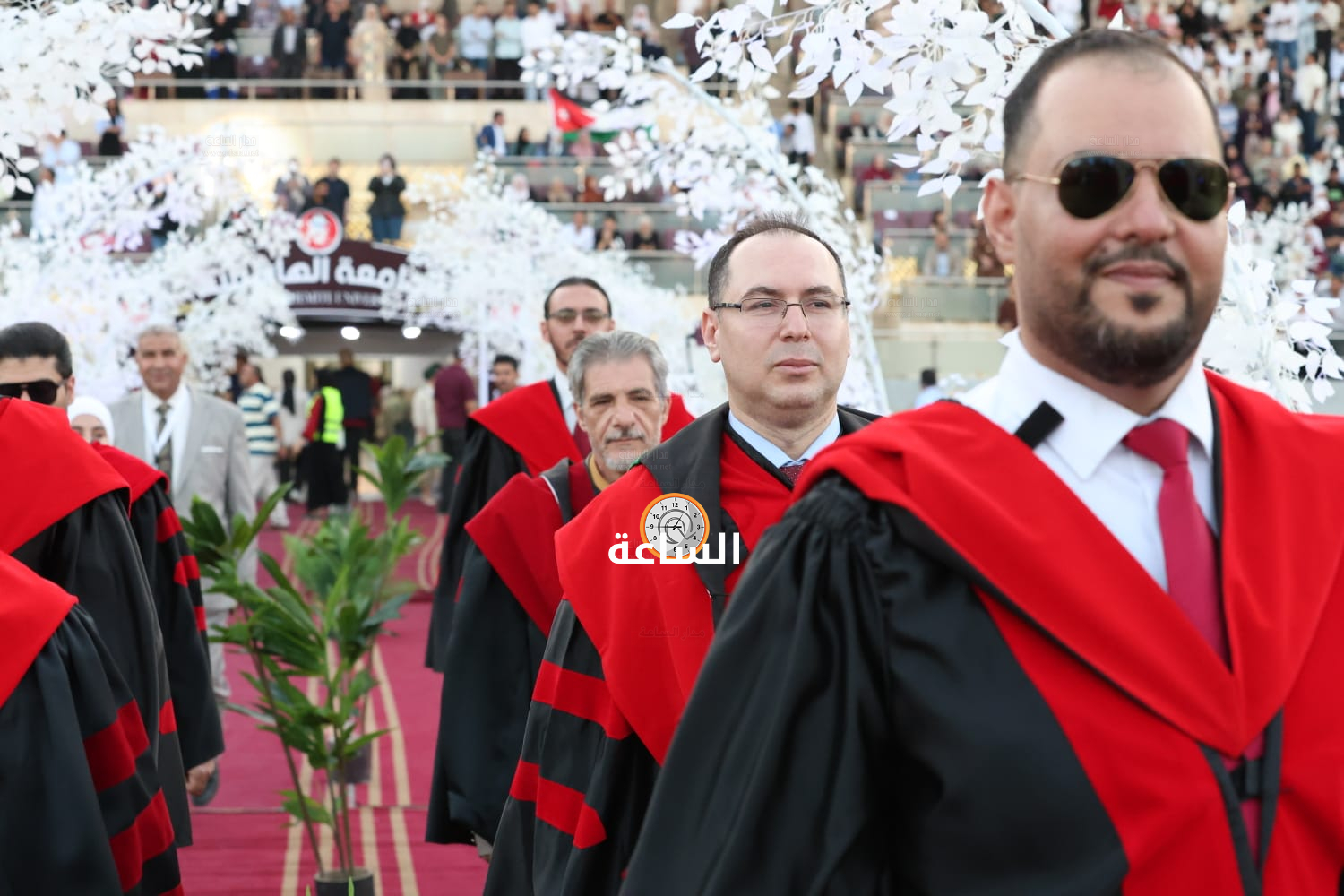 Madar Al-Saa Images 0.4161064148177437