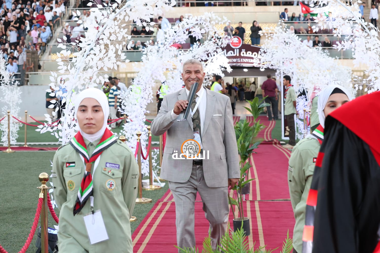 Madar Al-Saa Images 0.7251070888005205