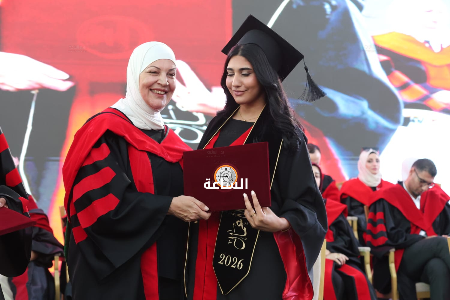Madar Al-Saa Images 0.5001721497906233
