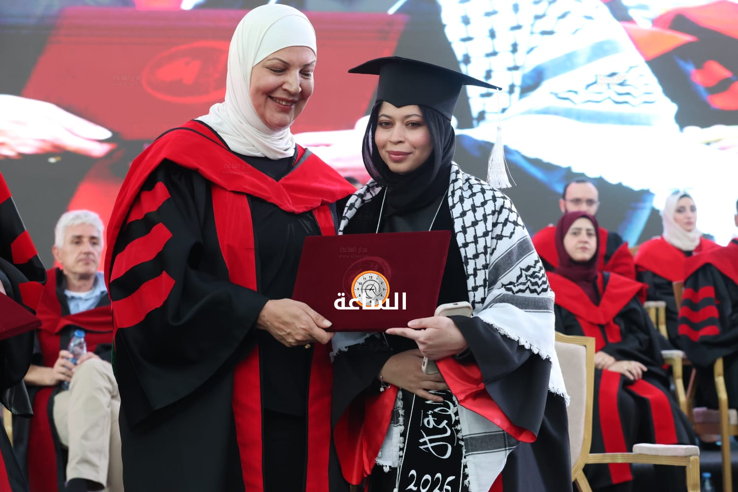 Madar Al-Saa Images 0.31870559570121626