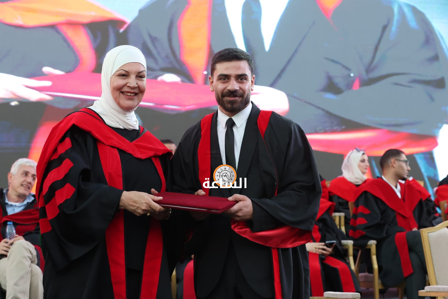 Madar Al-Saa Images 0.7356558472260941