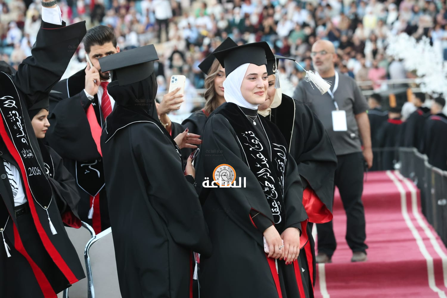 Madar Al-Saa Images 0.8795845623769224