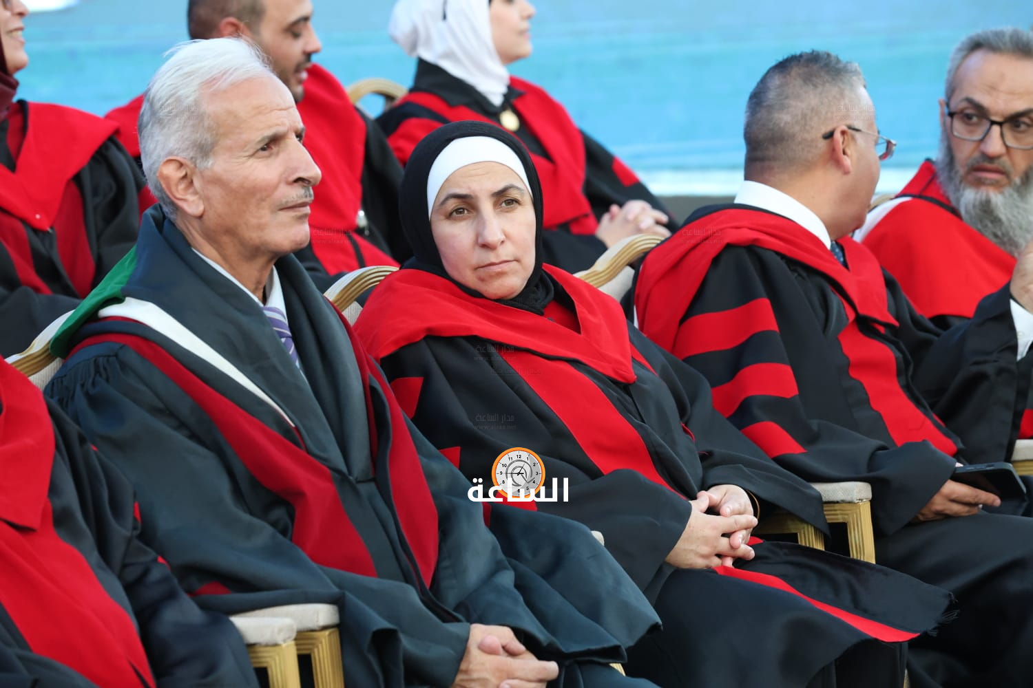Madar Al-Saa Images 0.9784368531874508