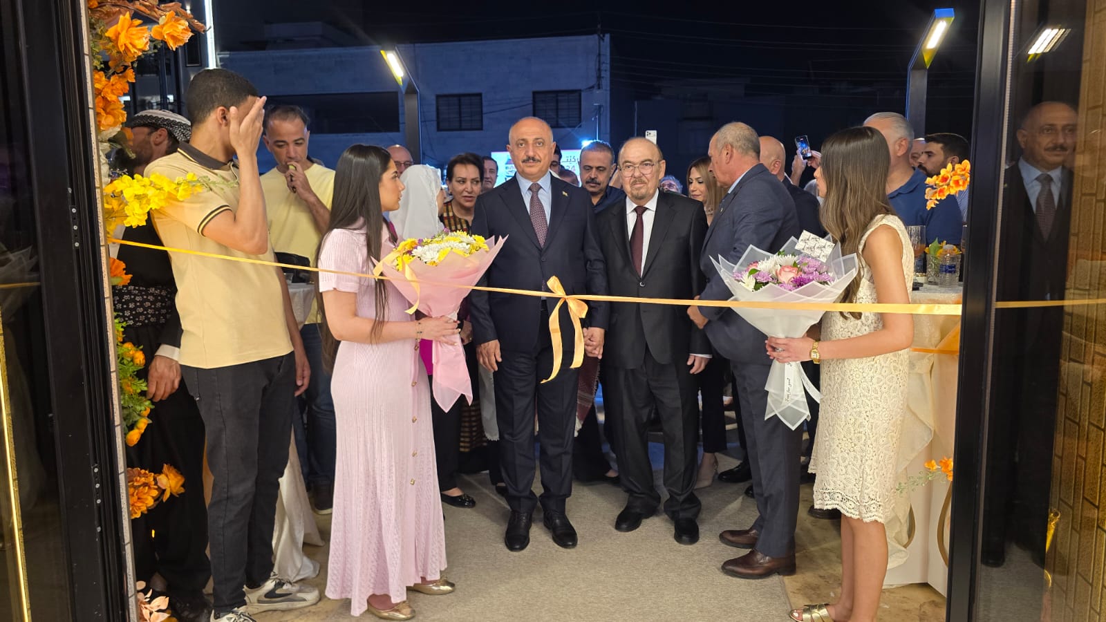 Madar Al-Saa Images 0.45326693067873736