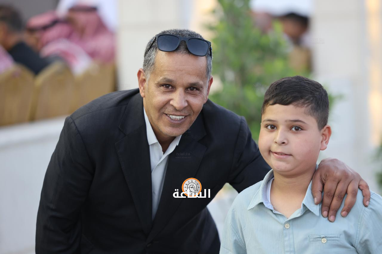 Madar Al-Saa Images 0.1452796744449968