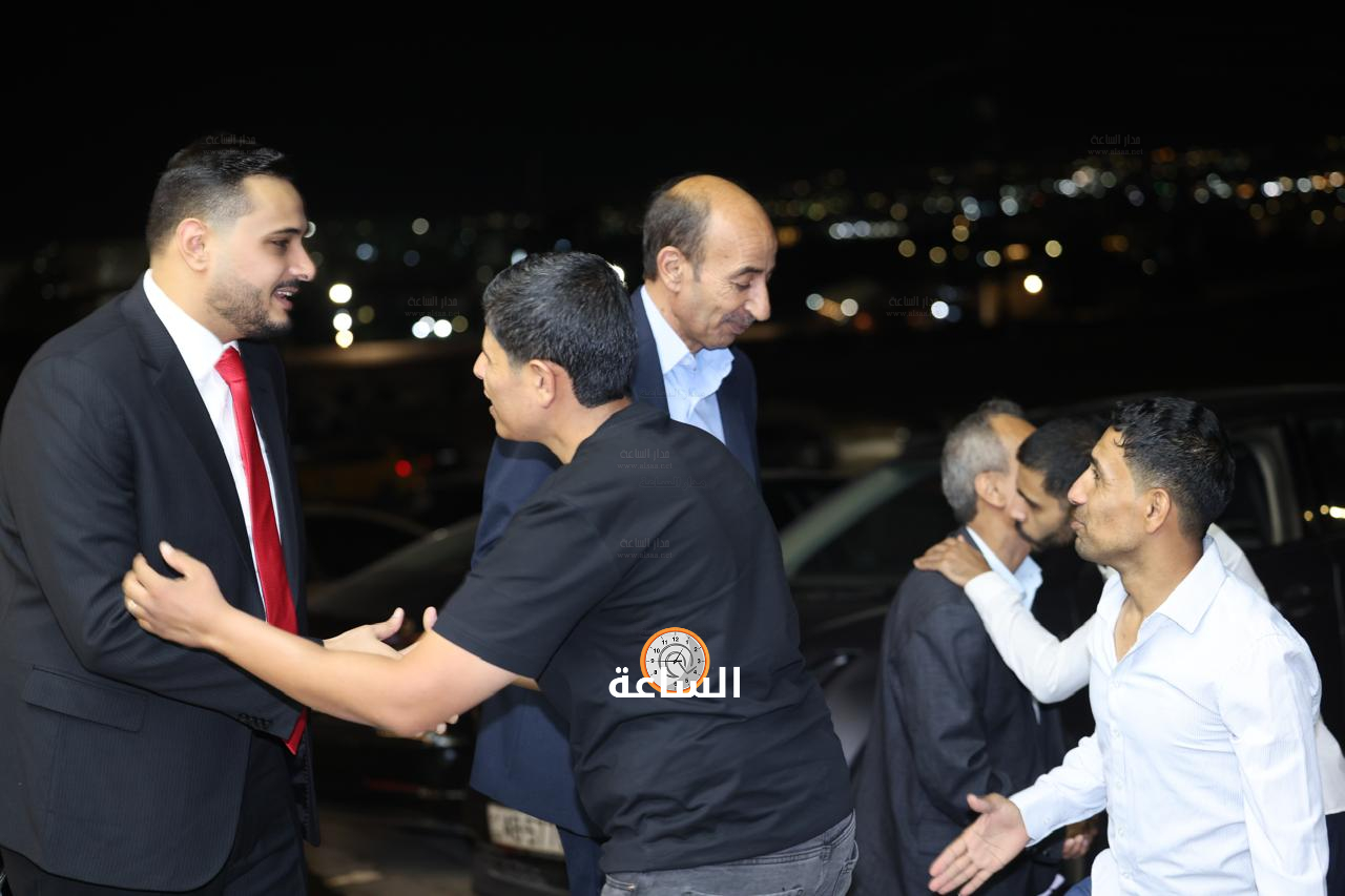 Madar Al-Saa Images 0.8296166947525305