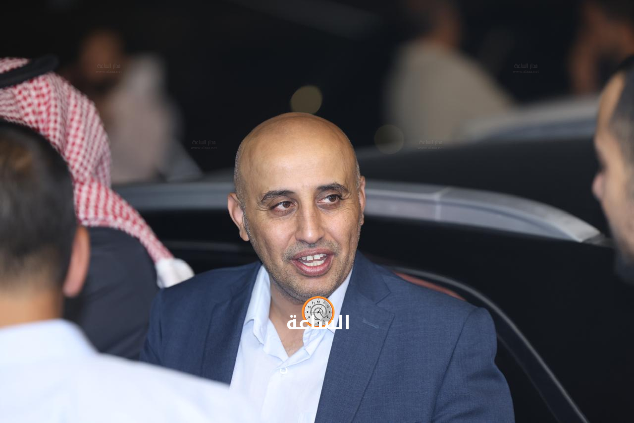 Madar Al-Saa Images 0.017159637587066845