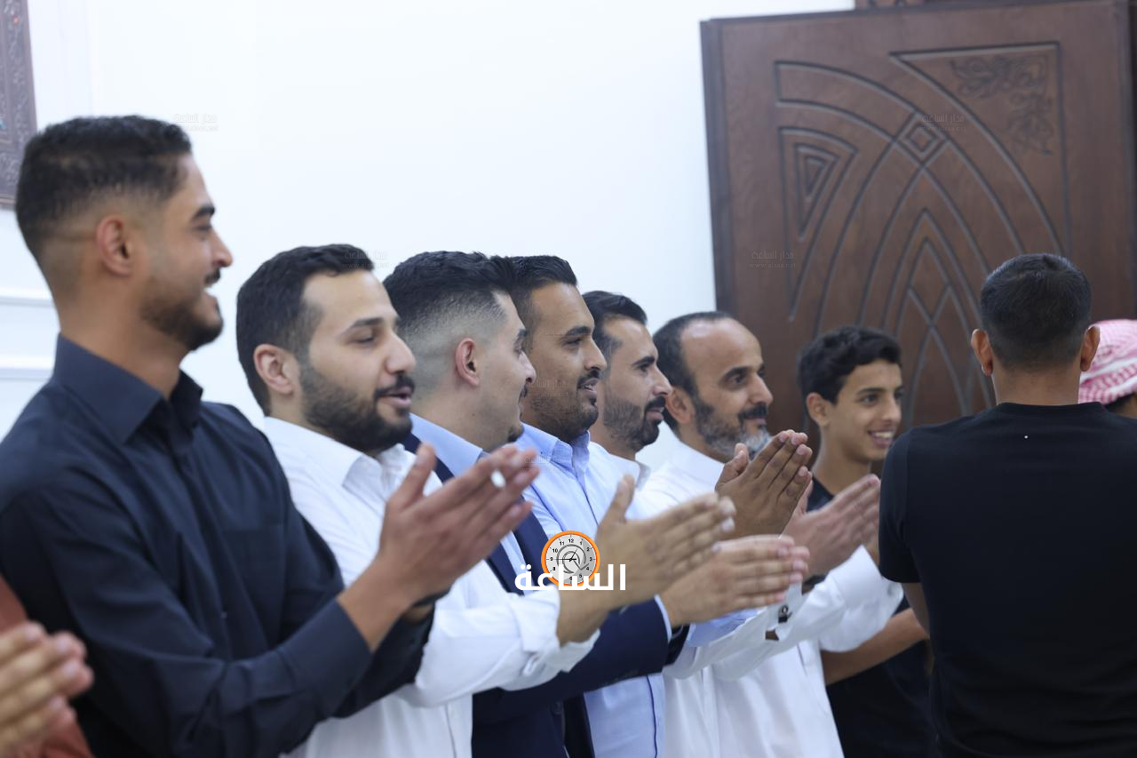 Madar Al-Saa Images 0.8150524213390195