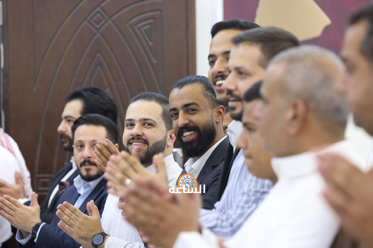 Madar Al-Saa Images 0.3418012204204963