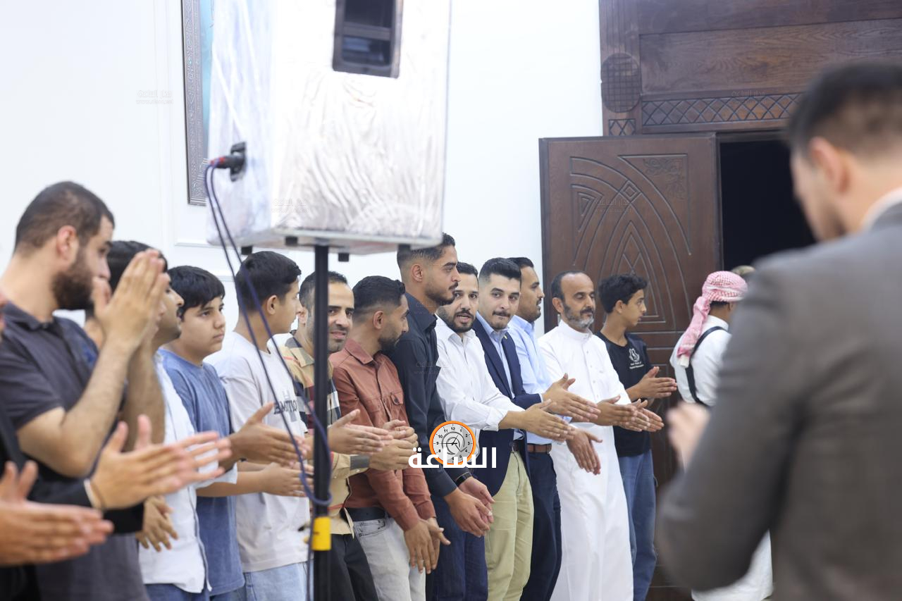 Madar Al-Saa Images 0.3825287365831169