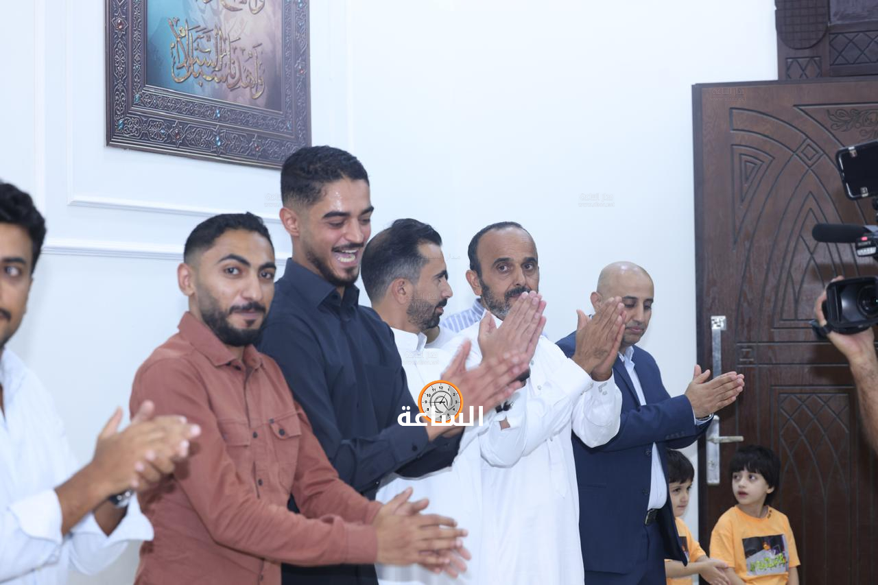 Madar Al-Saa Images 0.9506586921124984