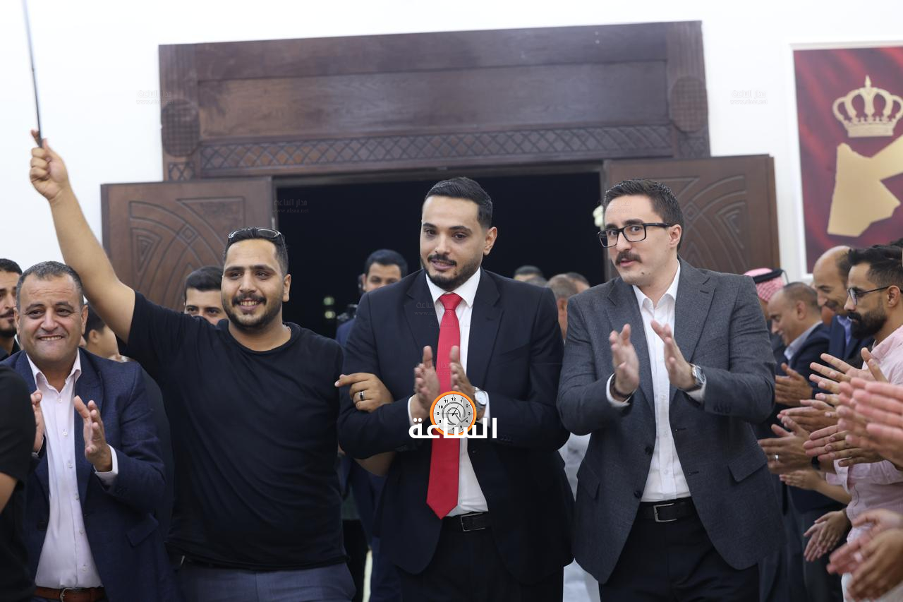Madar Al-Saa Images 0.26479662618136857