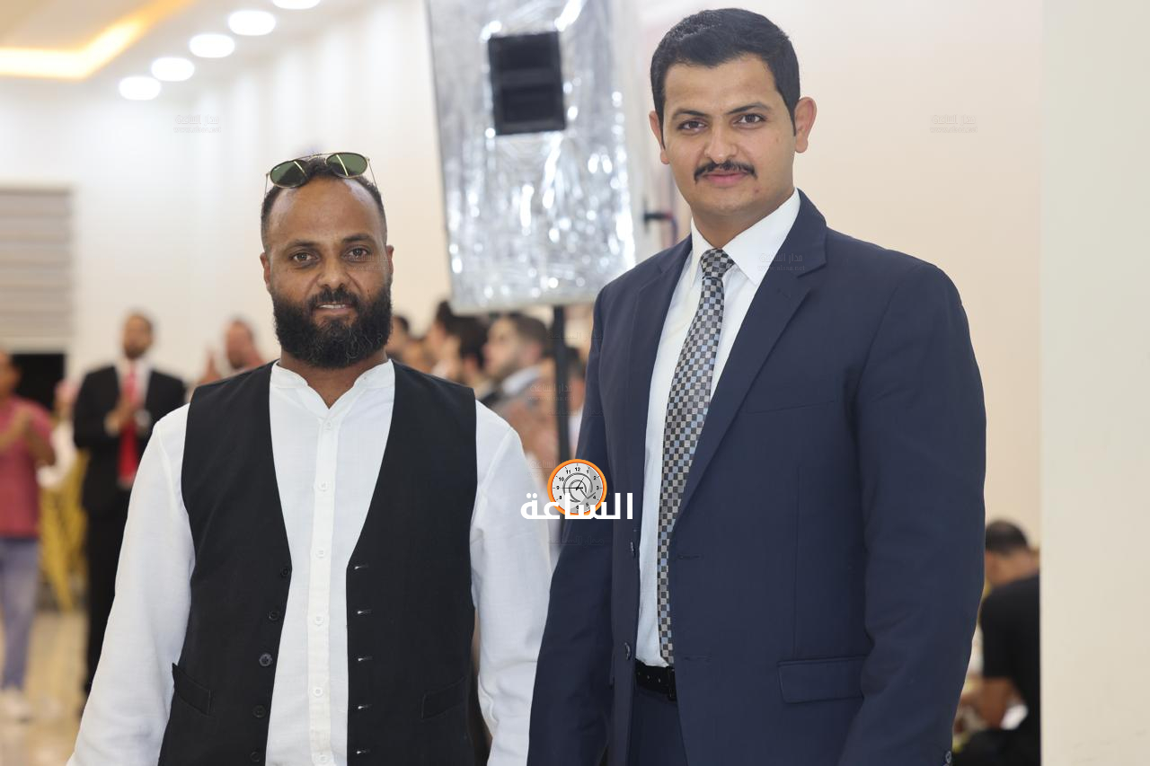 Madar Al-Saa Images 0.8806606825047456