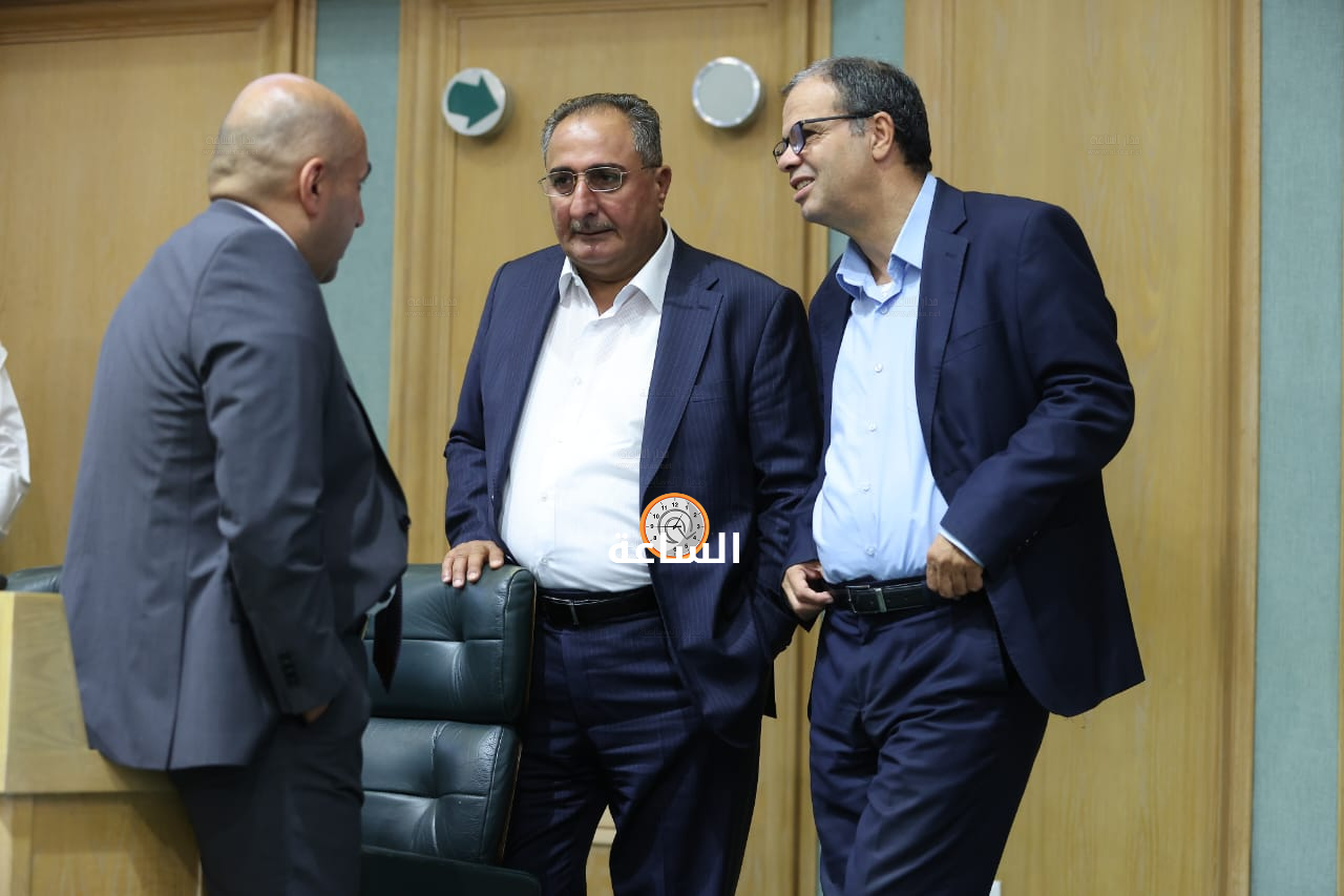 Madar Al-Saa Images 0.24589055977167462