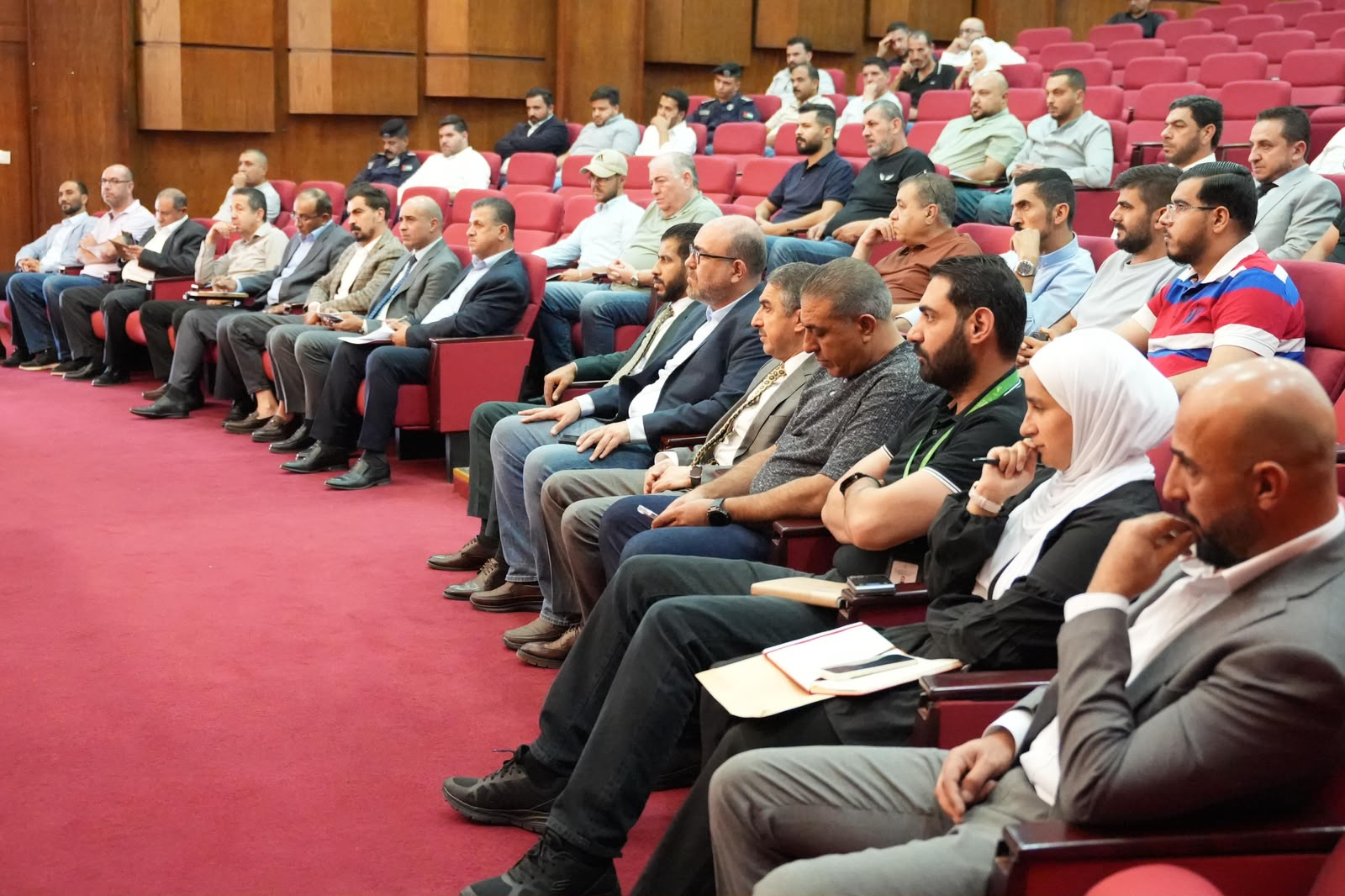 Madar Al-Saa Images 0.7562215567465241