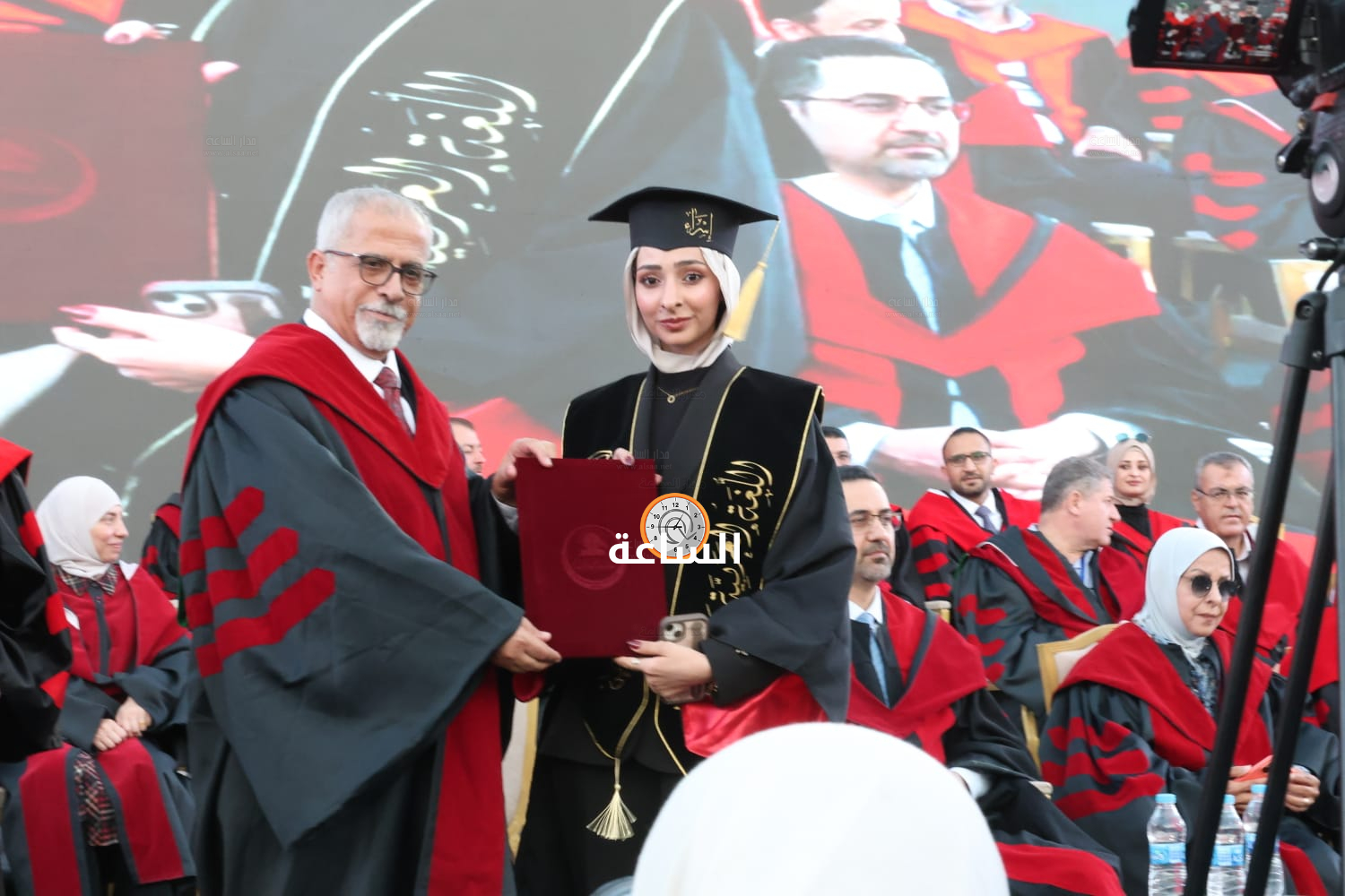 Madar Al-Saa Images 0.8515212654277033