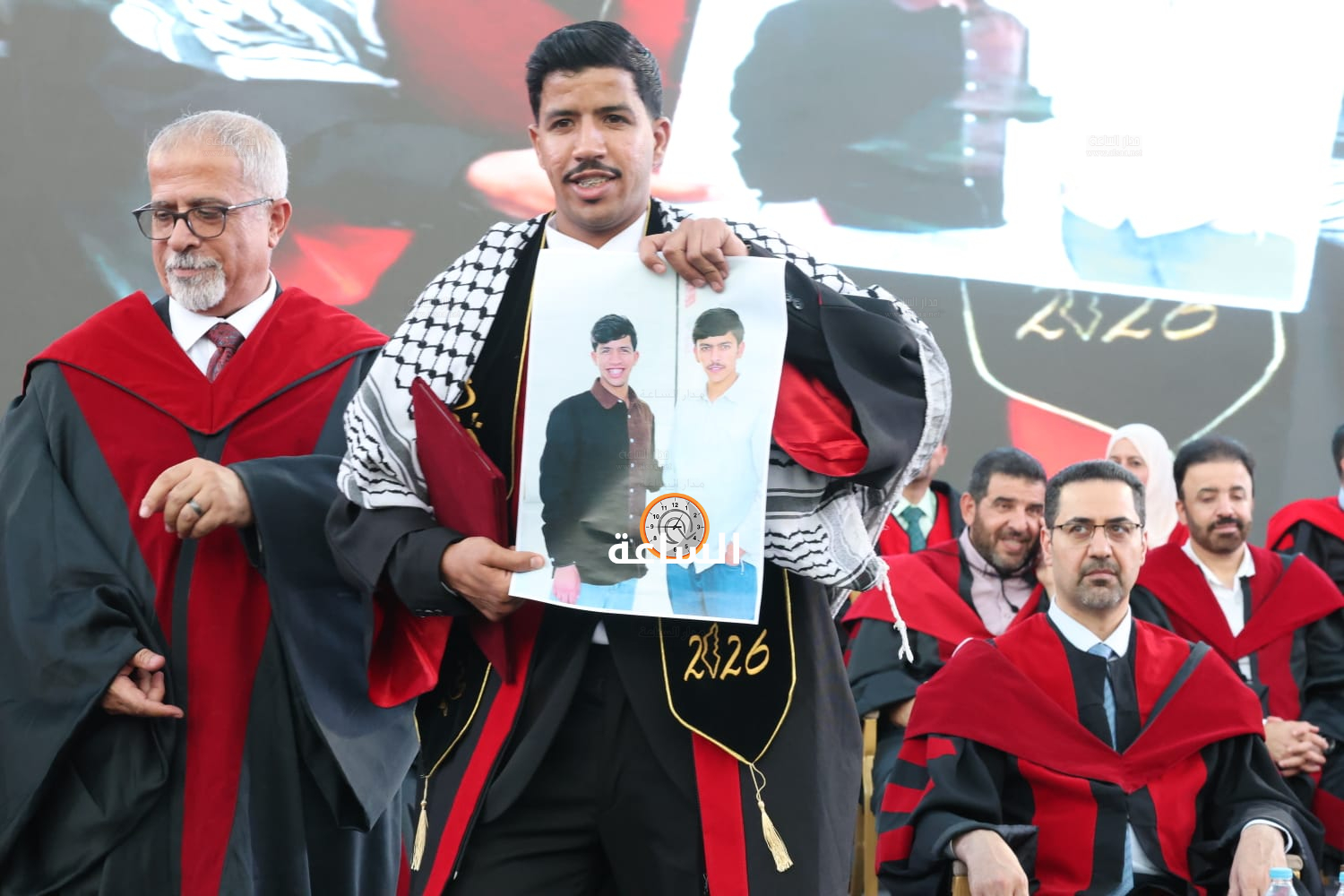 Madar Al-Saa Images 0.06249384299635696