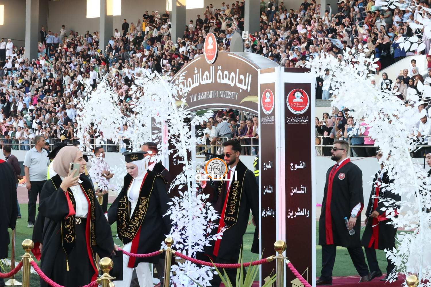 Madar Al-Saa Images 0.9131022547528265