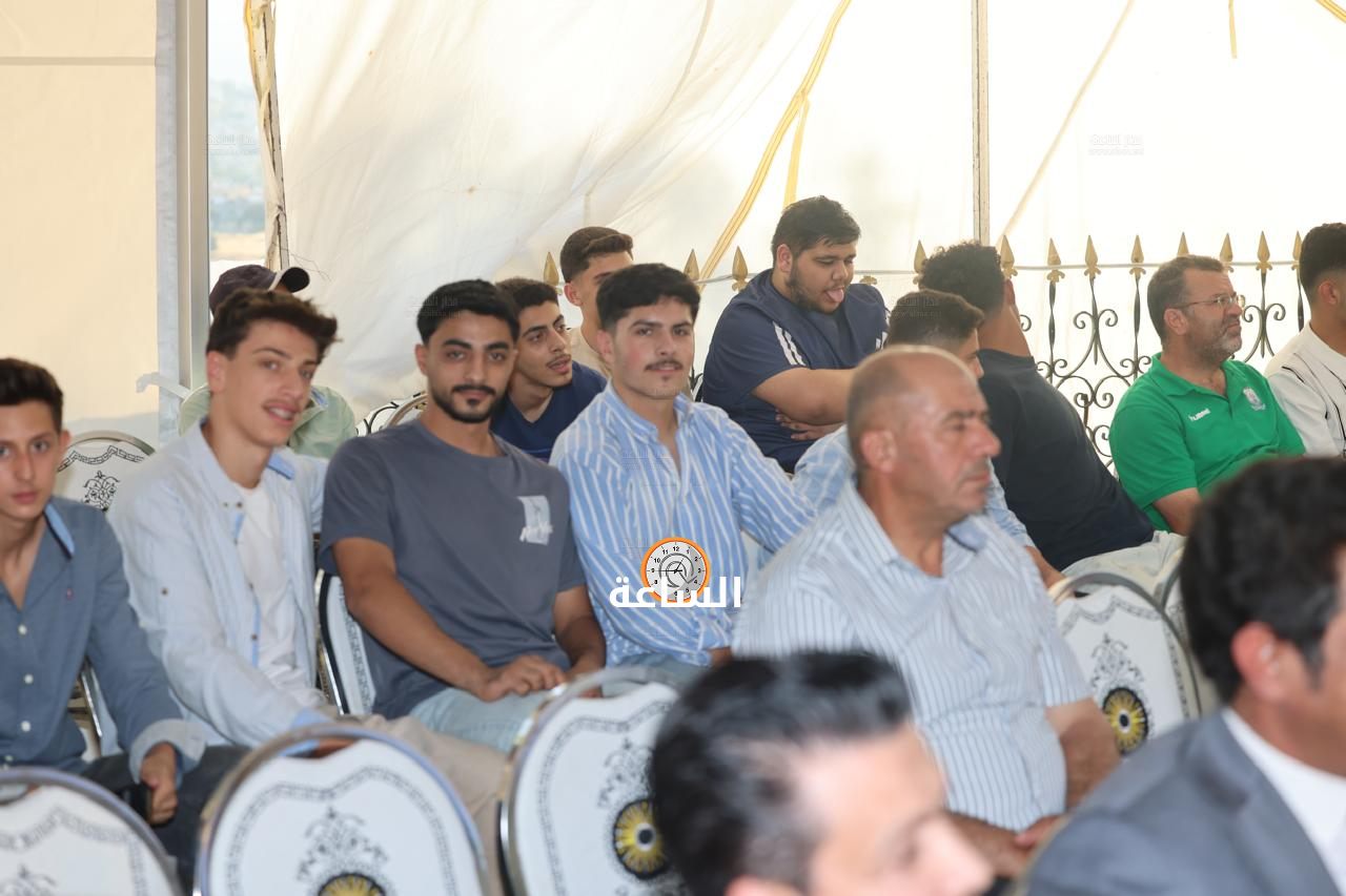 Madar Al-Saa Images 0.6194322842256249