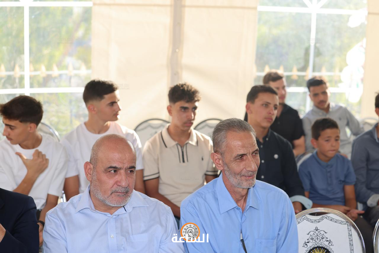 Madar Al-Saa Images 0.10605576703103359