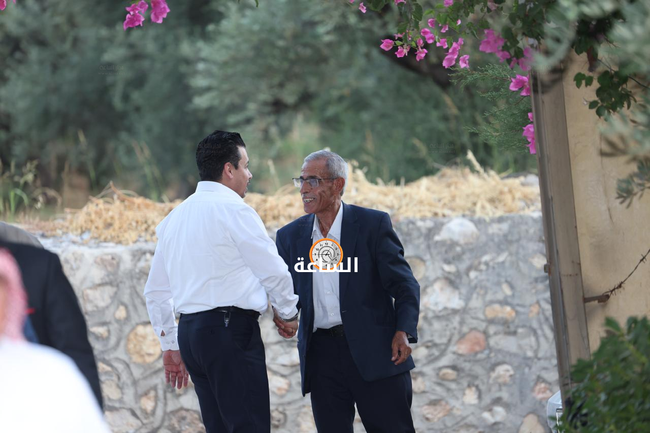 Madar Al-Saa Images 0.6636176764174037
