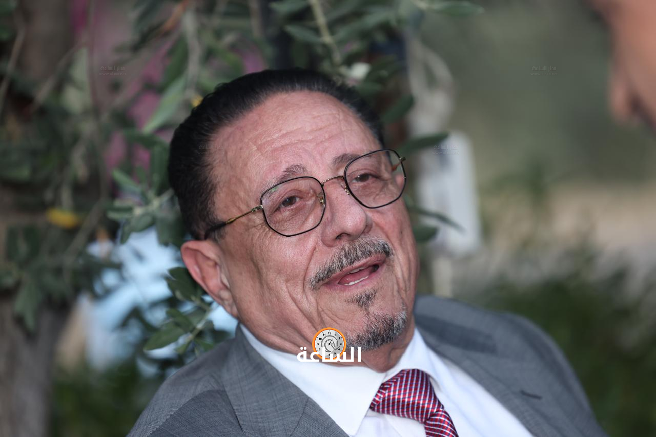 Madar Al-Saa Images 0.7379003723139412