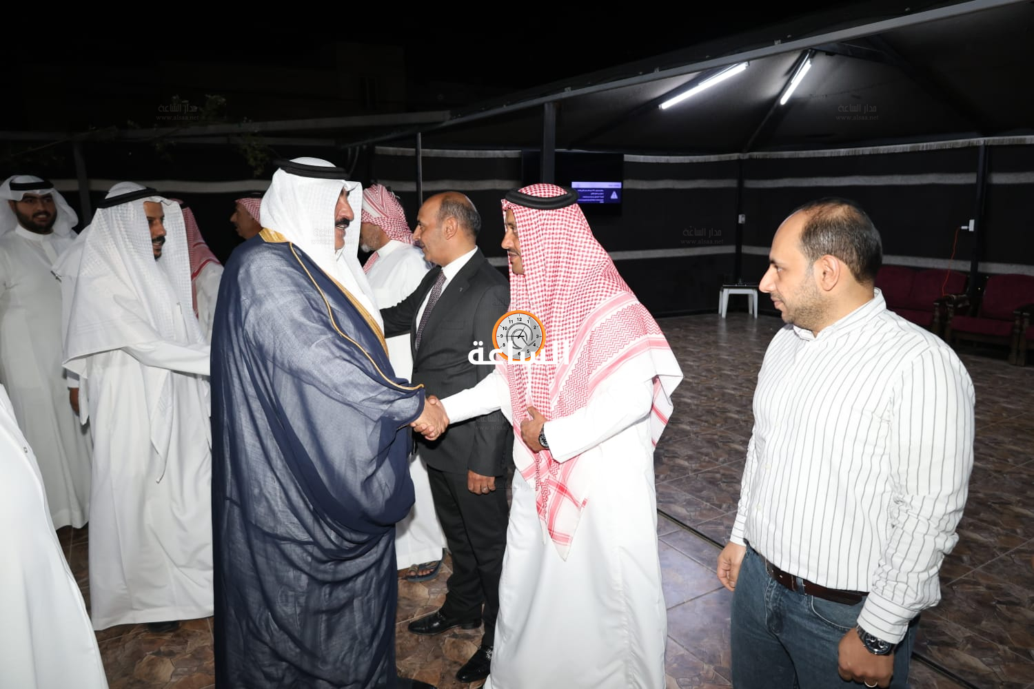 Madar Al-Saa Images 0.578011071118377