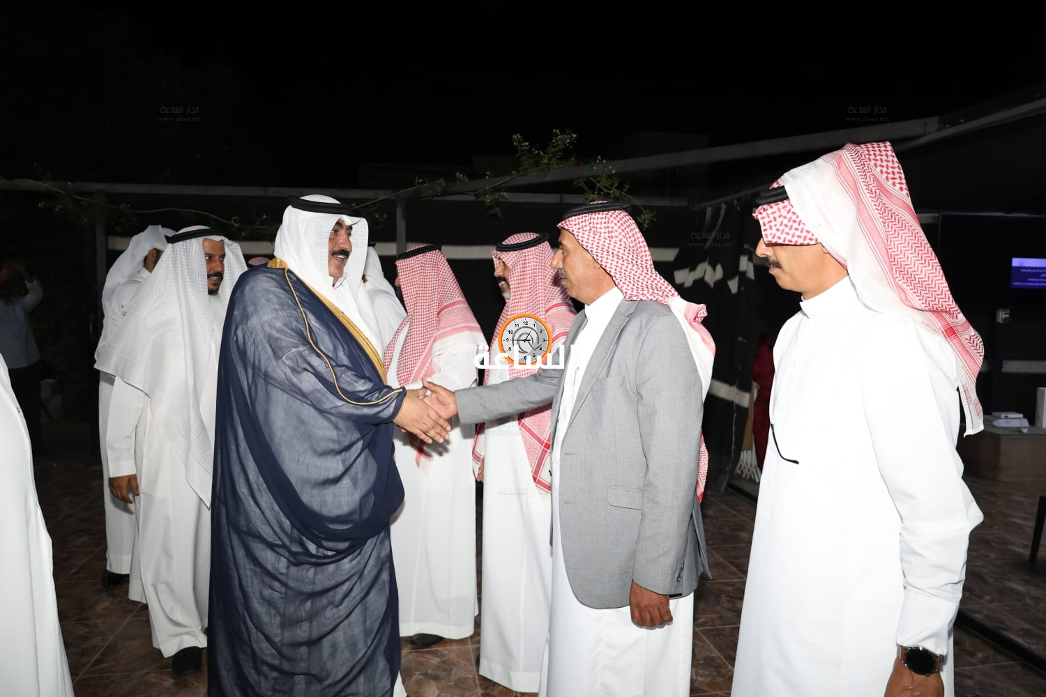 Madar Al-Saa Images 0.8934580904751218