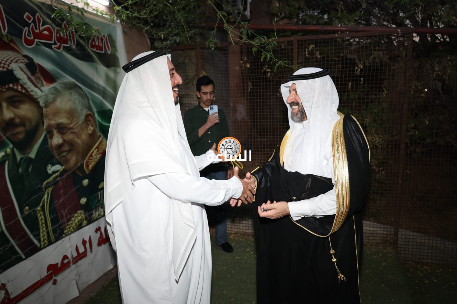 Madar Al-Saa Images 0.0528592865988492