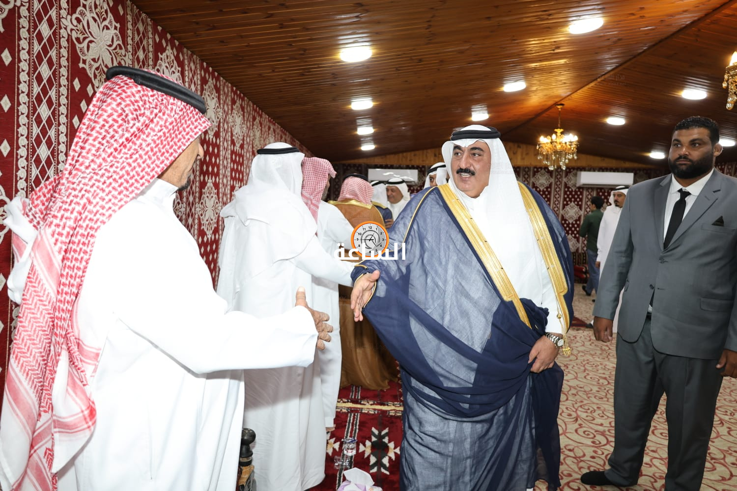 Madar Al-Saa Images 0.4609915456322209