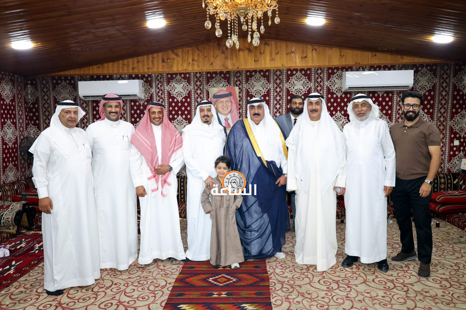 Madar Al-Saa Images 0.8335752150044364