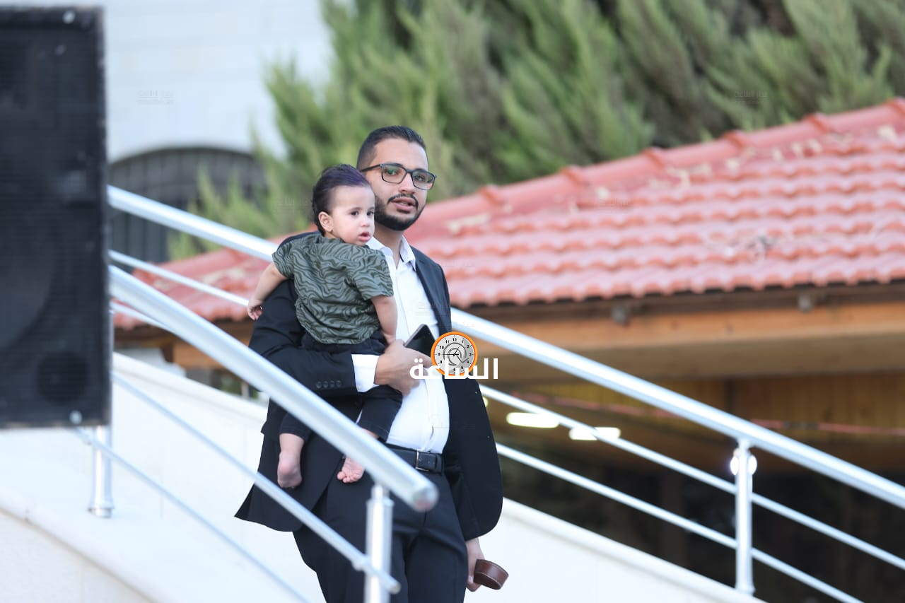 Madar Al-Saa Images 0.4660465622487364