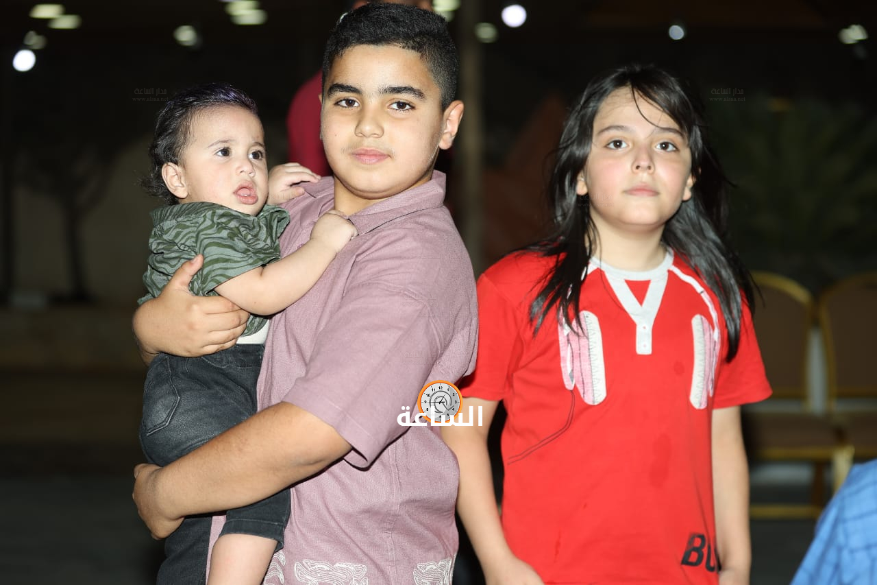 Madar Al-Saa Images 0.5682215569489528