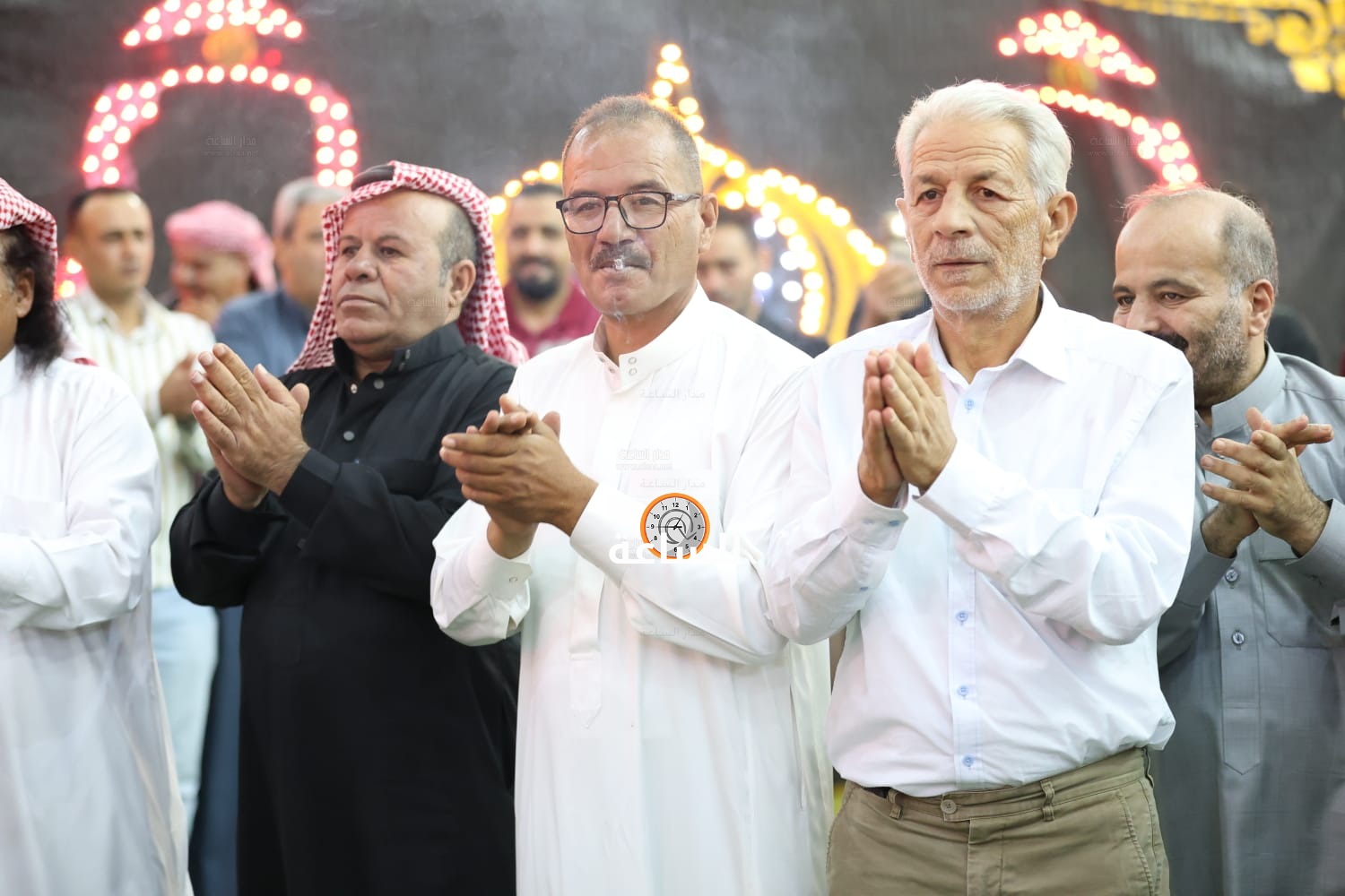 Madar Al-Saa Images 0.40144036121244175