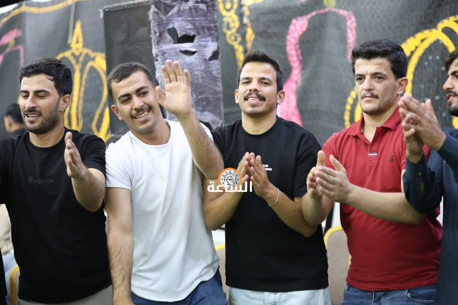 Madar Al-Saa Images 0.16506647789948303