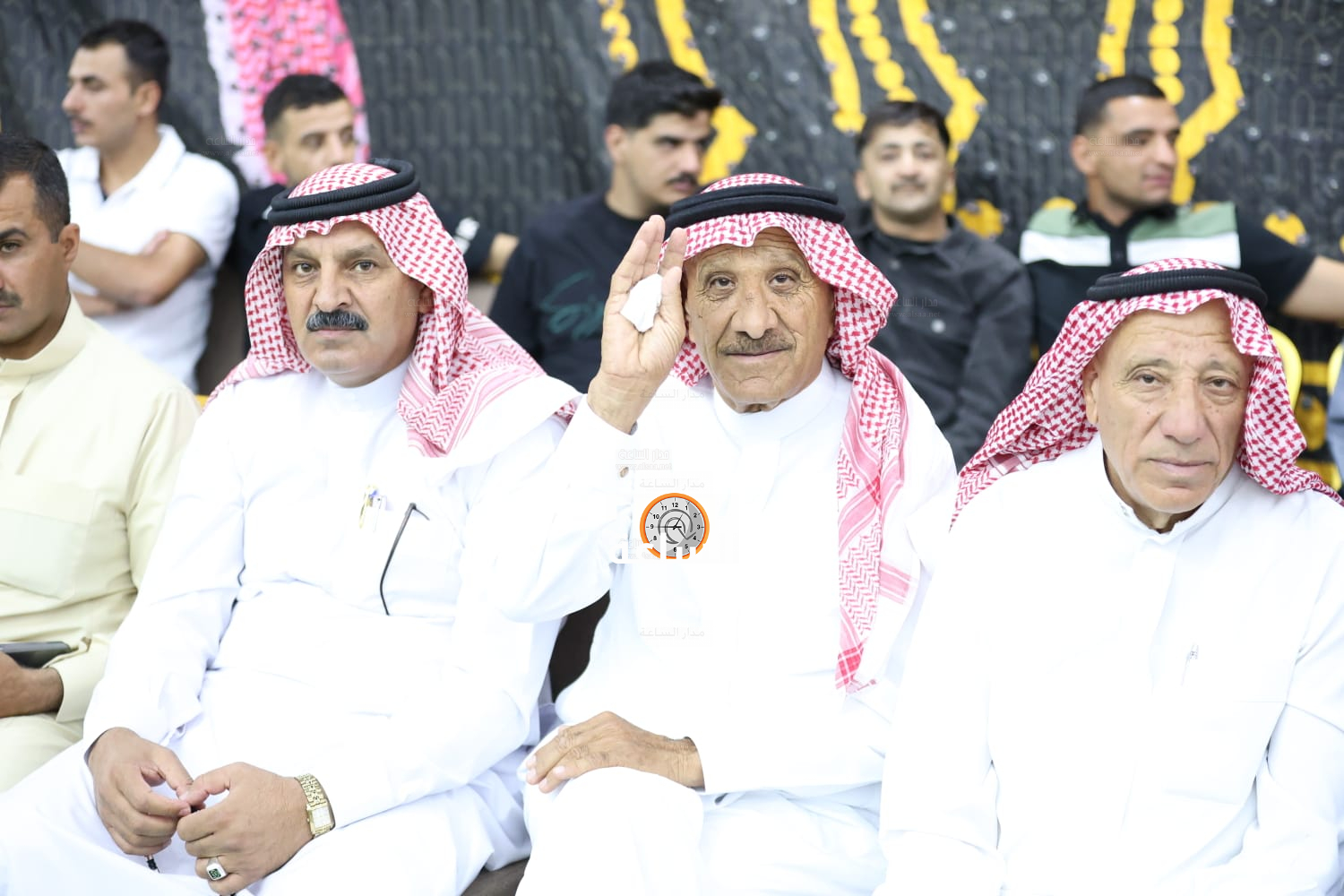 Madar Al-Saa Images 0.10494144119080173